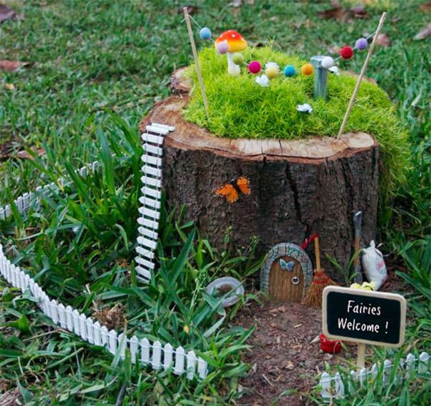 14 Interesting Ideas How To Decorate Your Garden With Tree Stumps