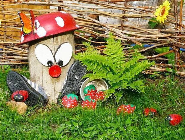 How to Decorate Tree Stumps Creating Bright Play Areas for Kids and Adults