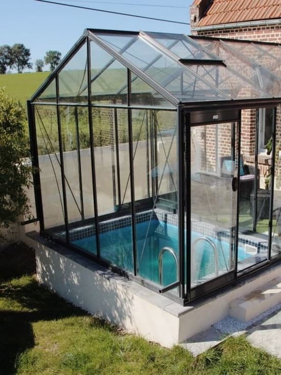 Bazén v malé zahradě: 25 skvělých tipů na perfektní letní dovolenou