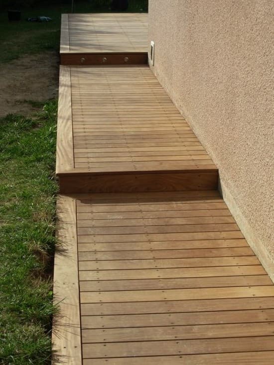 Dřevěné chodníčky na venkov: 30 ekologických inspirací, které opravdu vyniknou