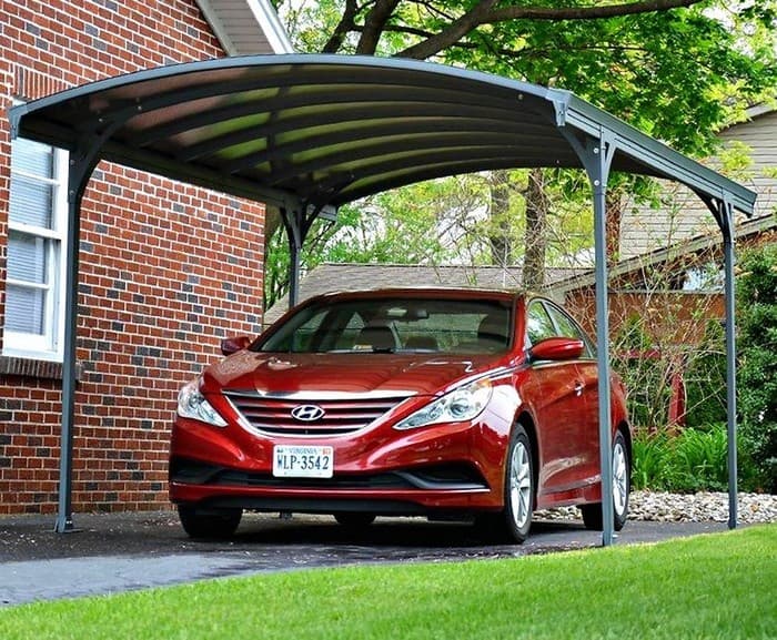 Přístřešek pro auto z polykarbonátu: 25+ nápadů, které spojují design a praktičnost