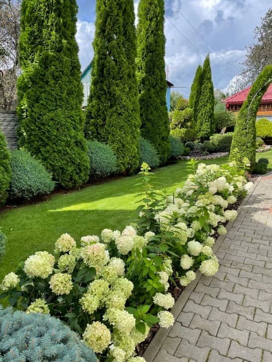 Krásná zahrada i terasa: 30 inspirací, které promění váš exteriér