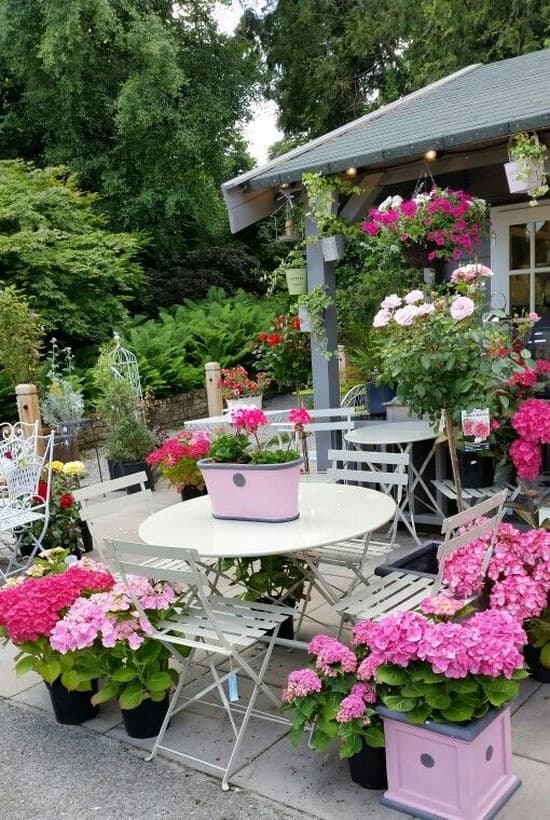 Krásná zahrada i terasa: 30 inspirací, které promění váš exteriér