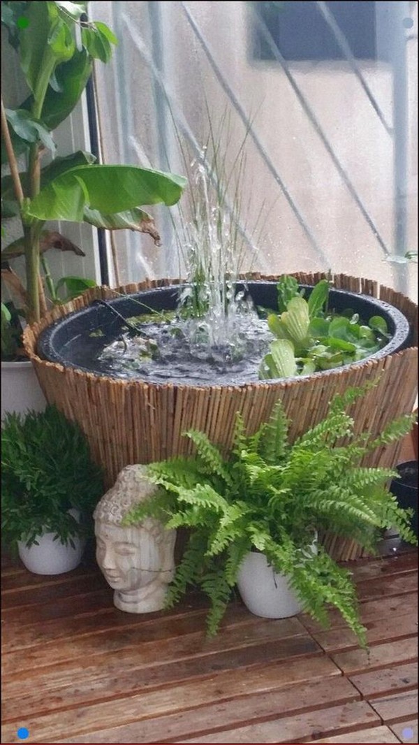 Mini jezírka bez výkopu: 40 DIY inspirací do nádob pro terasu, dvůr i balkon