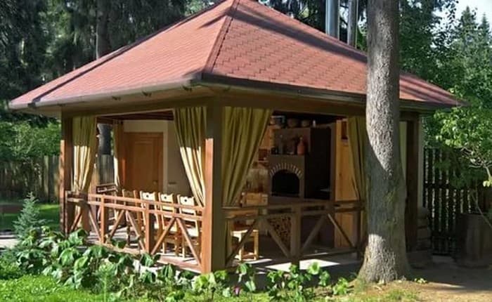 Závěsy, které promění altán: 40 inspirací pro útulnější atmosféru