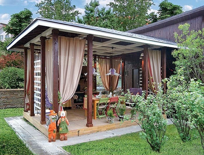 Závěsy, které promění altán: 40 inspirací pro útulnější atmosféru