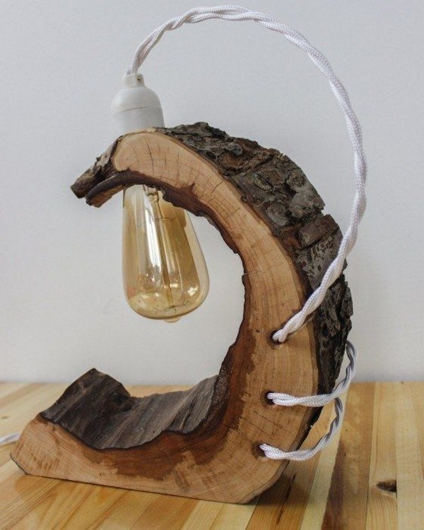 40 originálních DIY dřevěných lamp, které si vyrobíte svépomocí