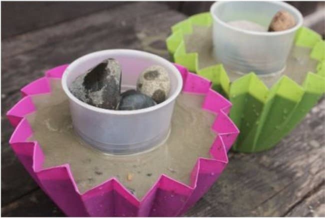 DIY betonové květináče do zahrady: 40 originálních nápadů, které snadno zvládnete