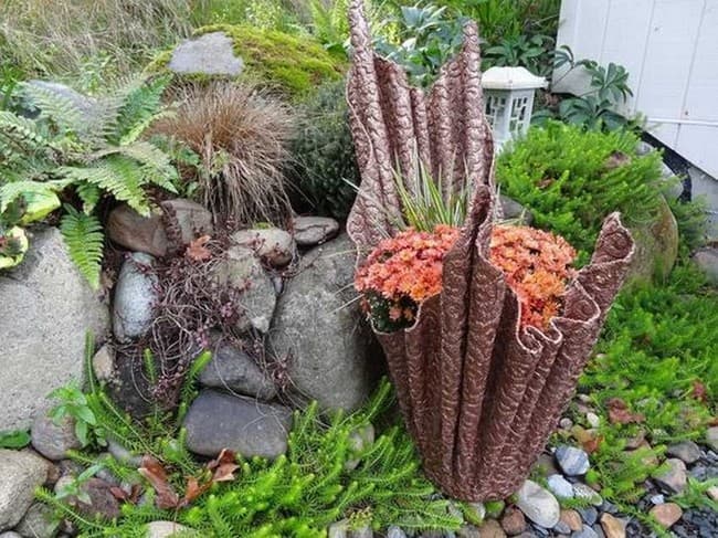 DIY betonové květináče do zahrady: 40 originálních nápadů, které snadno zvládnete
