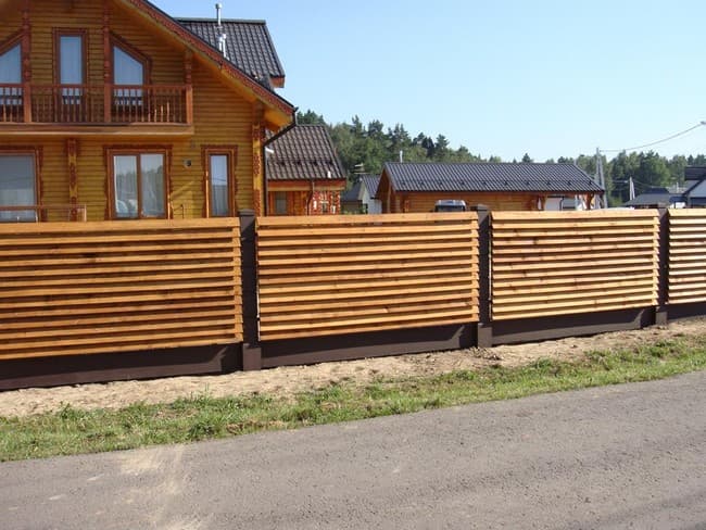 50+ krásných a praktických nápadů na oplocení chaty, které vás inspirují