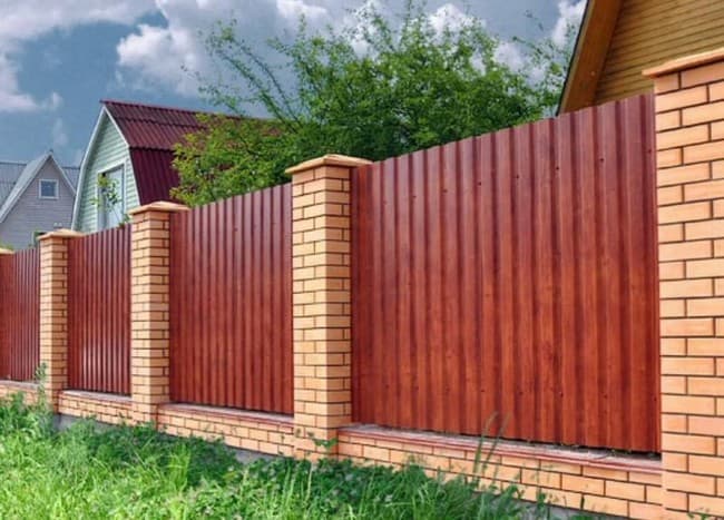 50+ krásných a praktických nápadů na oplocení chaty, které vás inspirují