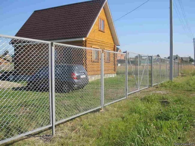 50+ krásných a praktických nápadů na oplocení chaty, které vás inspirují