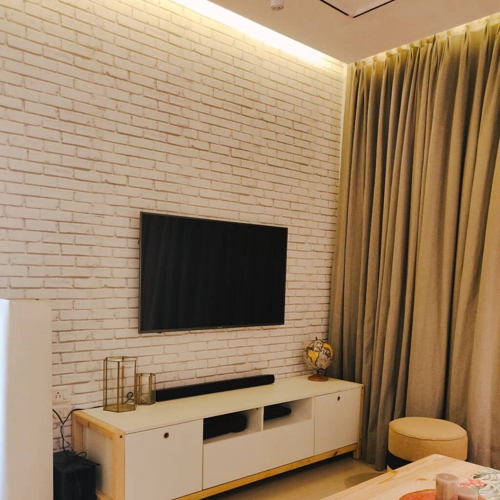 Moderní nápady na TV stěnu v obýváku pro jakýkoli styl