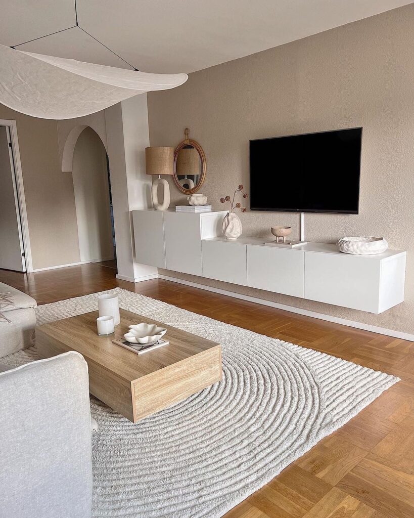 Moderní nápady na TV stěnu v obýváku pro jakýkoli styl