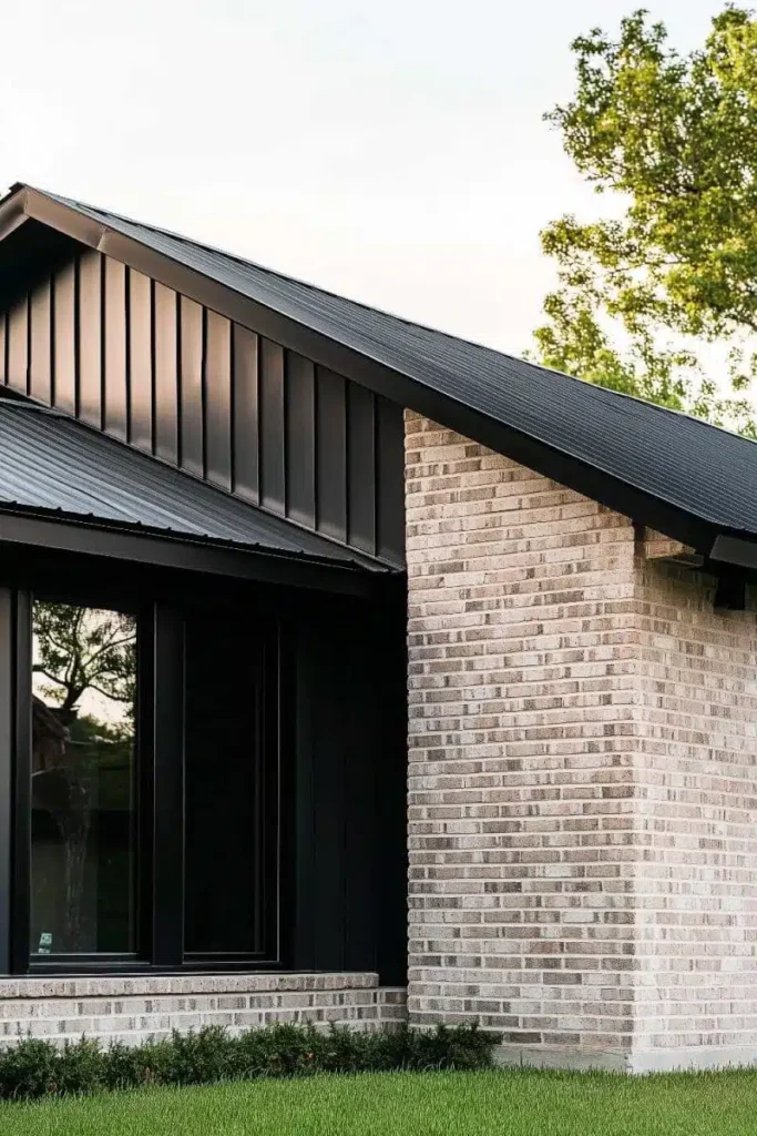 Minimalistická estetika s kombinací cihly a obkladu pro moderní a svěží vzhled domova