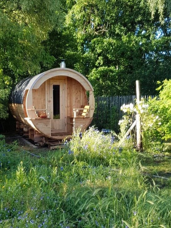 Mini sauna na zahradě: 25 nápadů na dokonalý relax