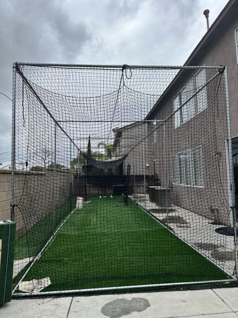Baseballová pálkařská klec na zahradě: Inspirace pro domácí trénink