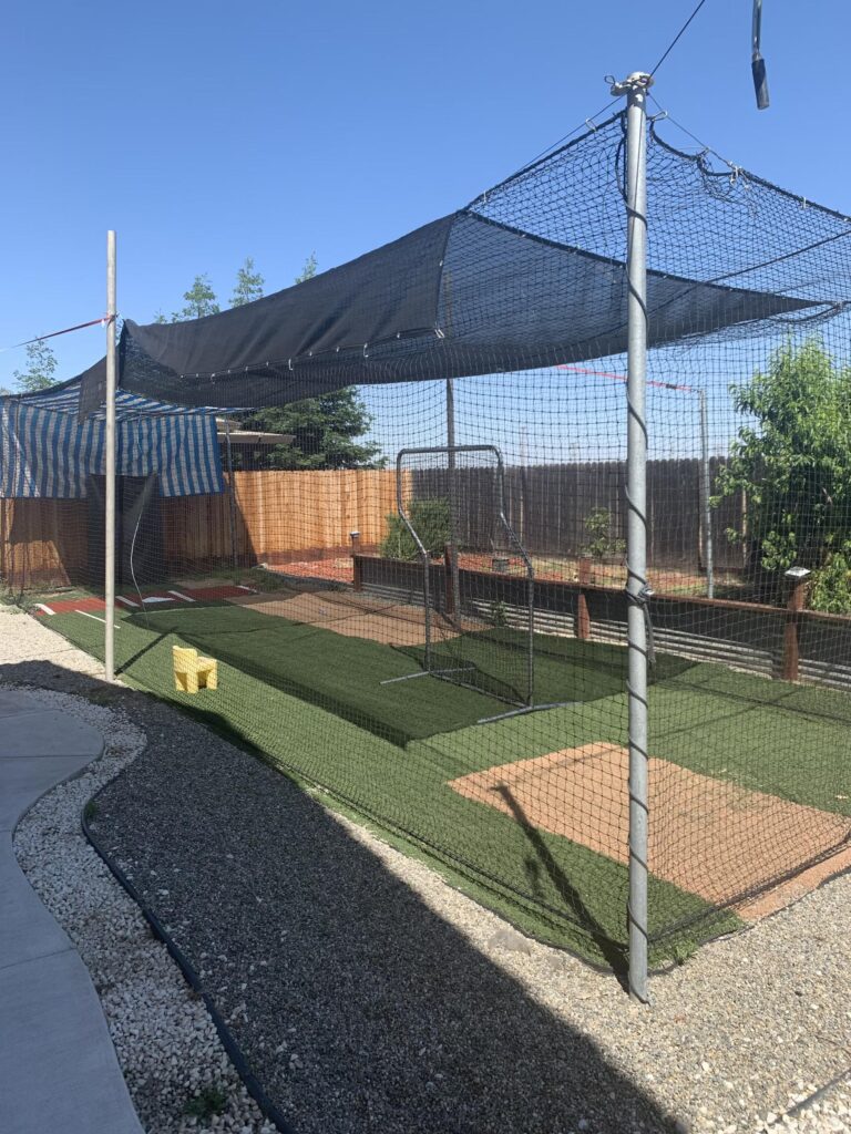 Baseballová pálkařská klec na zahradě: Inspirace pro domácí trénink