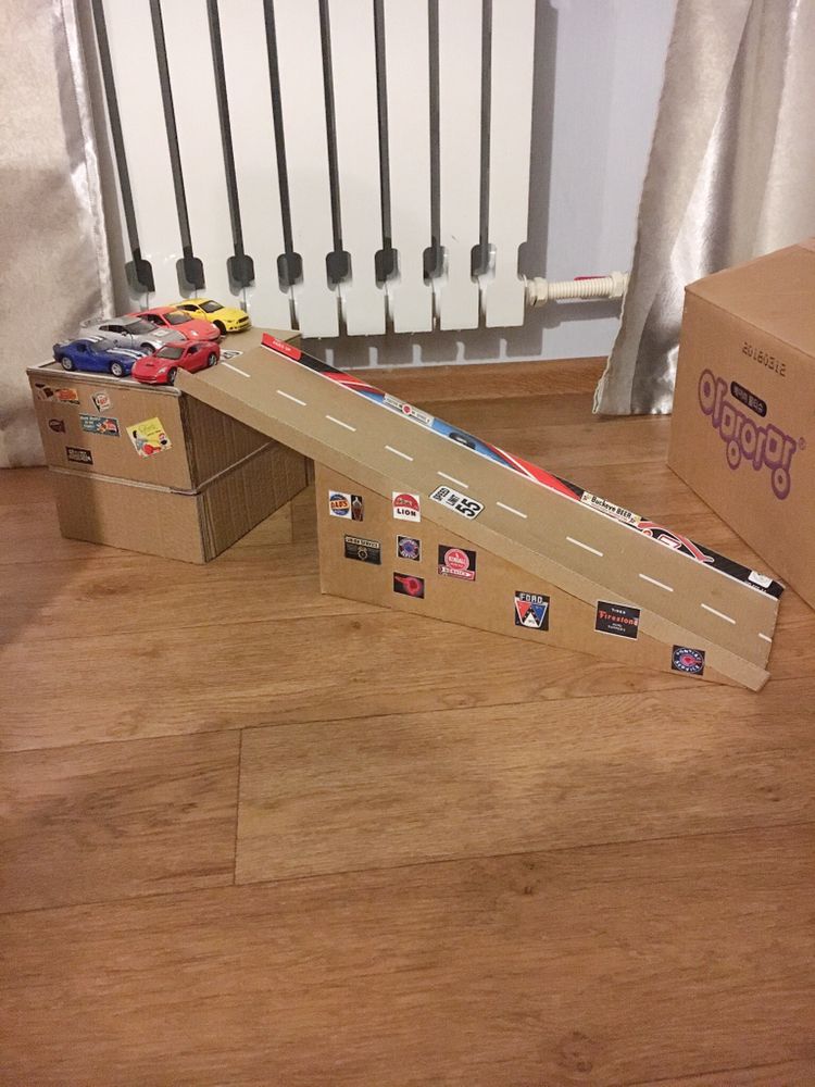 Tvoření z kartonu s dětmi: inspirace na krásné DIY nápady