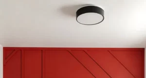Stylové chlapecké pokoje s červenými akcenty plné inspirace