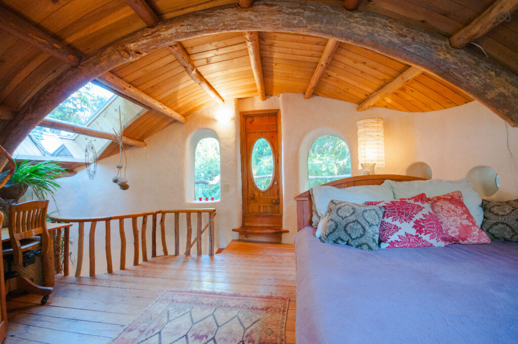 Cob Cottage – Malý dům s duší pohádky
